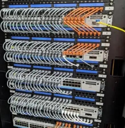 南昌網絡綜合布線（xiàn）如何優雅地進行網絡布線呢